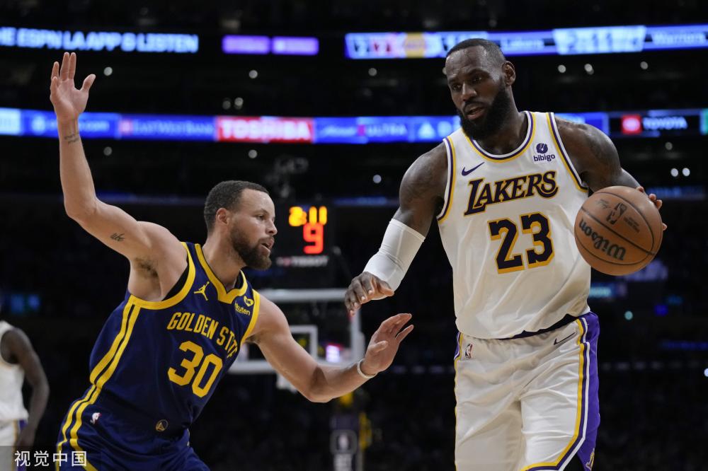 足坛长期立 足坛长期立