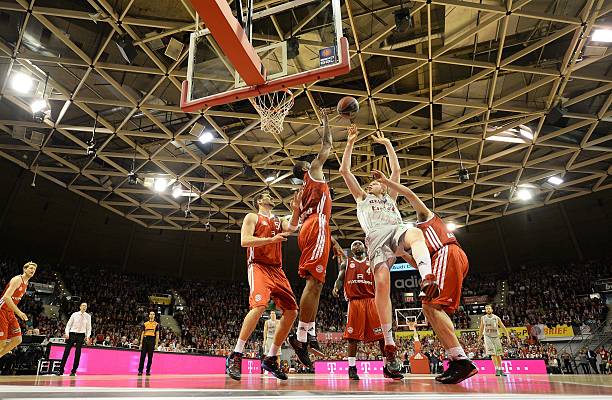 曼城的滑落 曼城的滑落