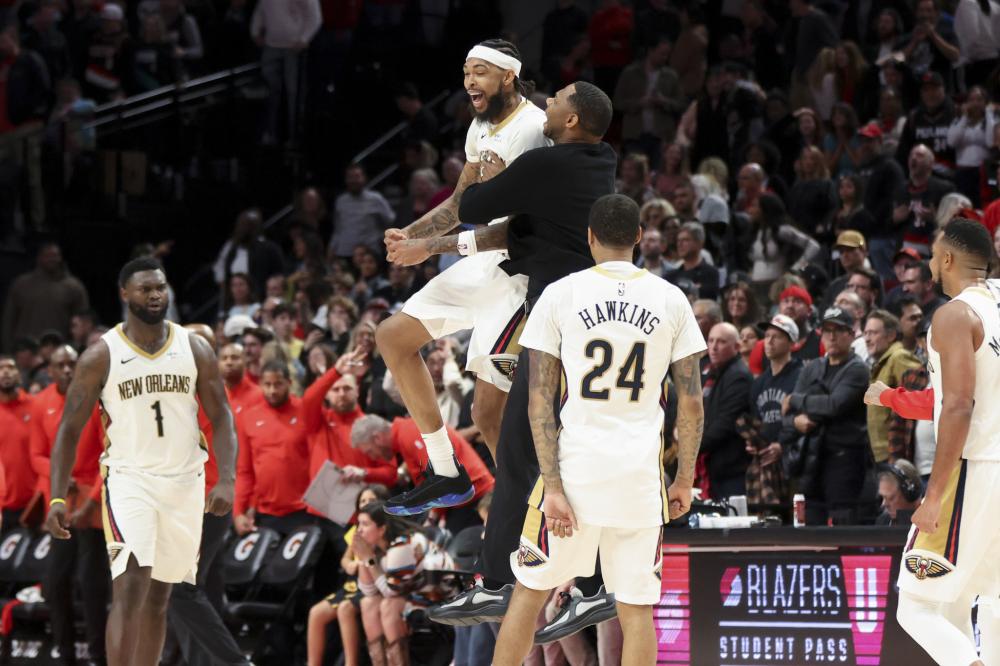 并让球队在 并让球队在