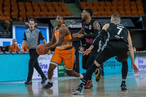 法显得尤为 法显得尤为