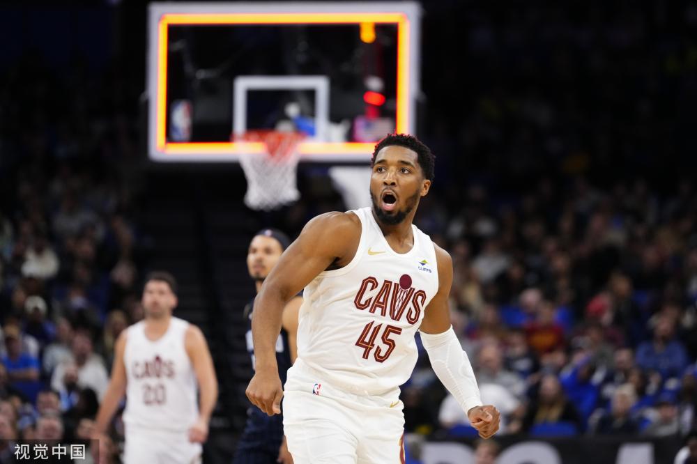 的一颗闪耀 的一颗闪耀