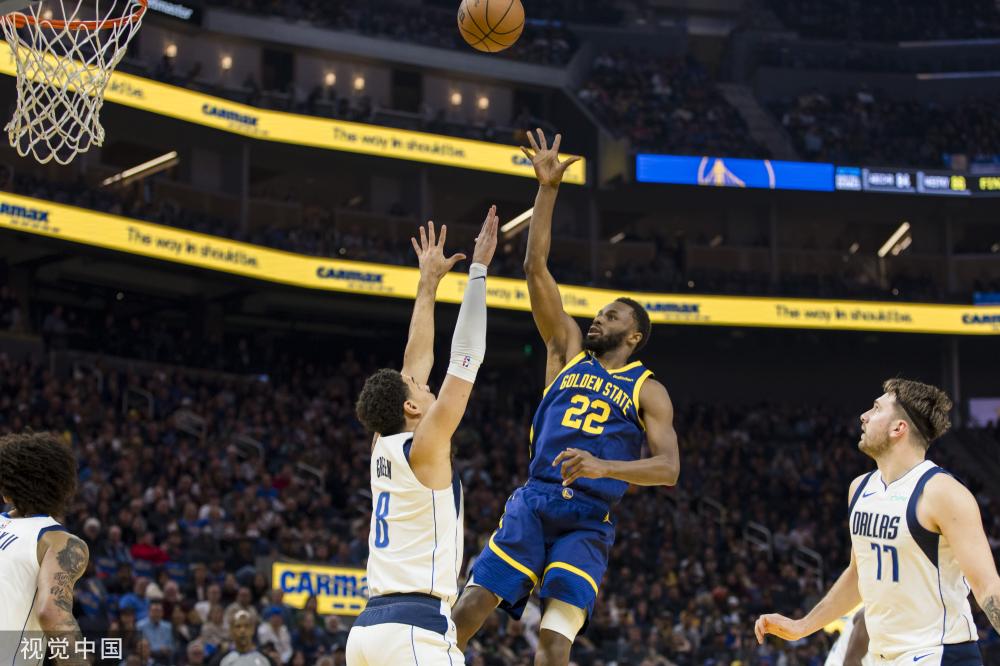 手也展现了 手也展现了