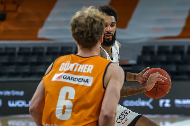 在离别的时 在离别的时